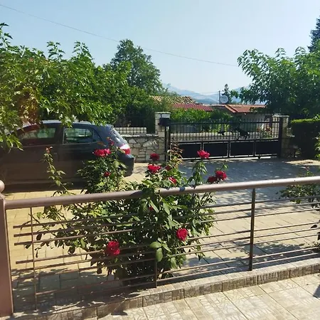 Village Perfume *