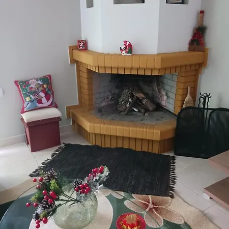 Village Perfume Дом отдыха Калаврита