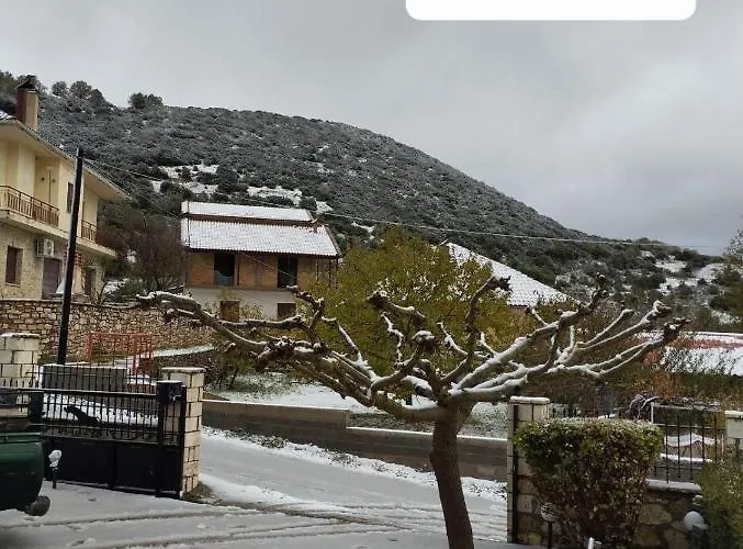 Village Perfume Feriehus Kalavryta